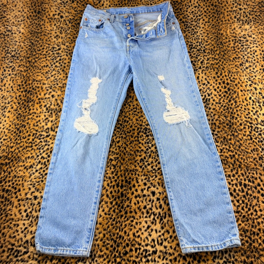 Levis 501 Original Fit Distressed Light Wash Denim Jeans W27 L28 36200-0215